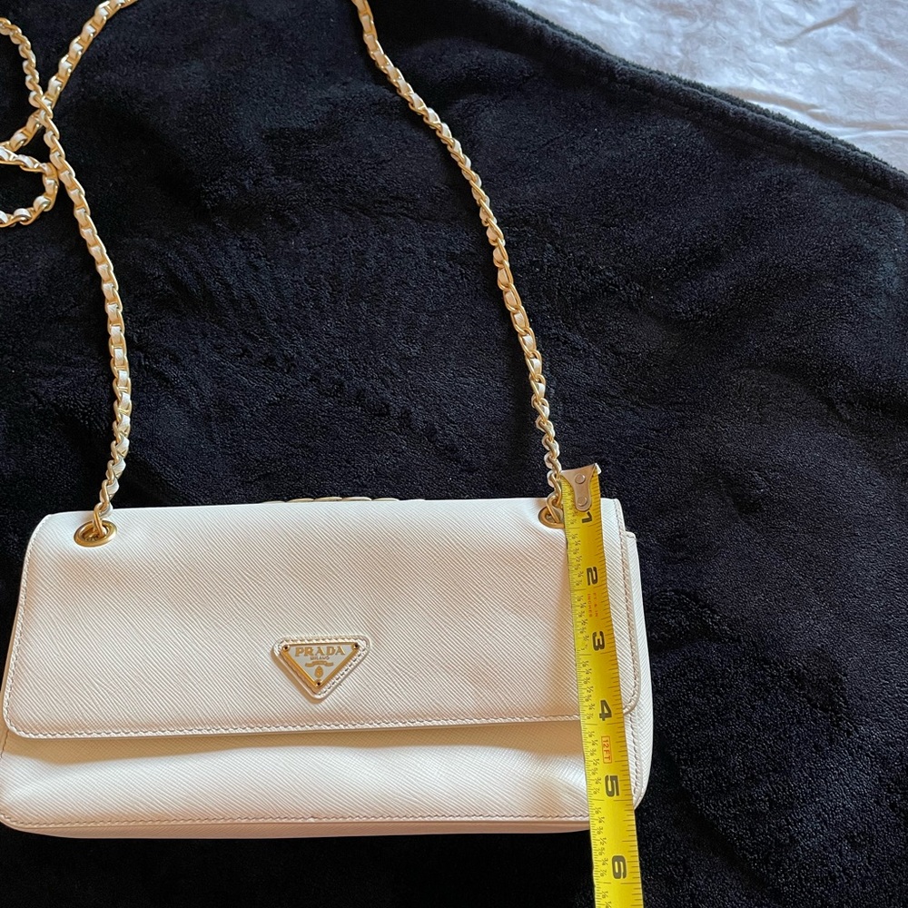 Prada bag - Picture 14 of 16
